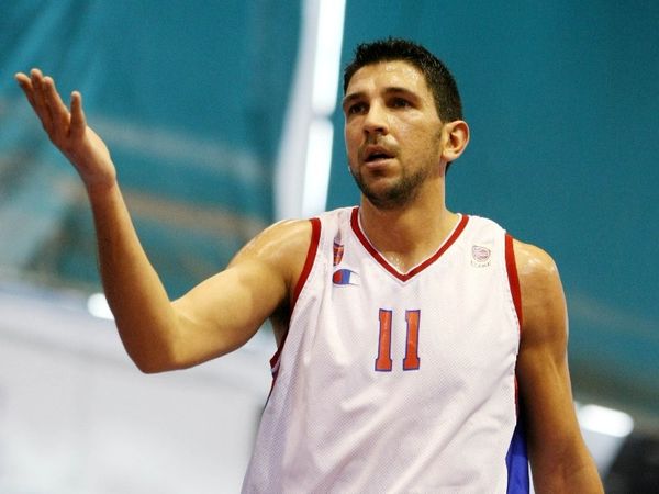 Τάσεις φυγής από Μπατή