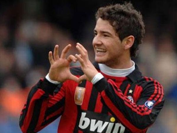 «Όχι» της Μϊλαν σε Τσέλσι για Πάτο