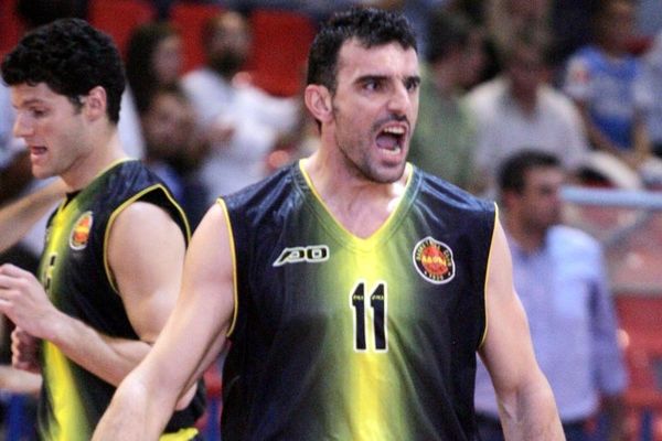 Ανανέωσε ο Δανιήλ στον Απόλλωνα