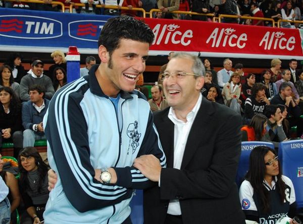 «Σηκώνει μανίκια» ο Γκουλινέλι