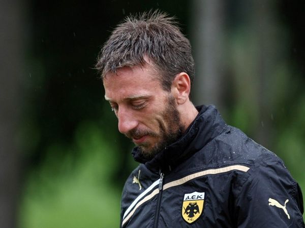 Καφές: «Υποχρέωσή μας να περάσουμε»