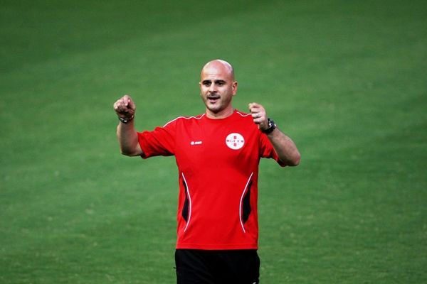 Κετσπάγια: «Φαβορί η ΑΕΚ»