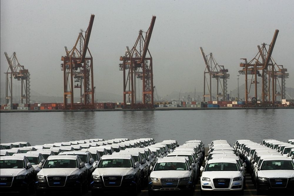 Πέφτει  η αγορά αυτοκινήτου 