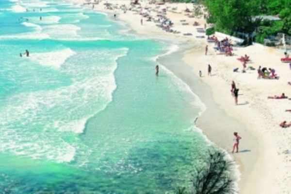 Στην παραλία ολοταχώς…