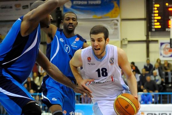 Επιστρέφει ο Παππάς