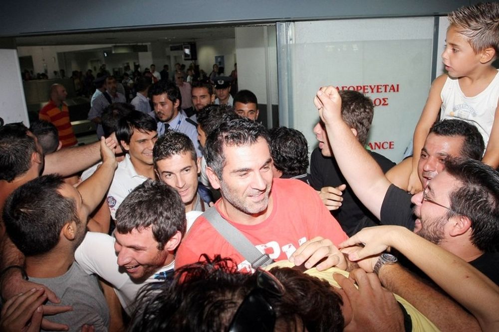 Ο γύρος της Ελλάδας από τον Βεζυρίδη