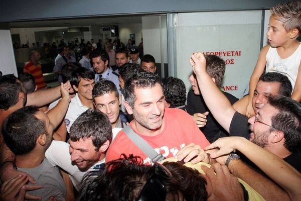 Ο γύρος της Ελλάδας από τον Βεζυρίδη