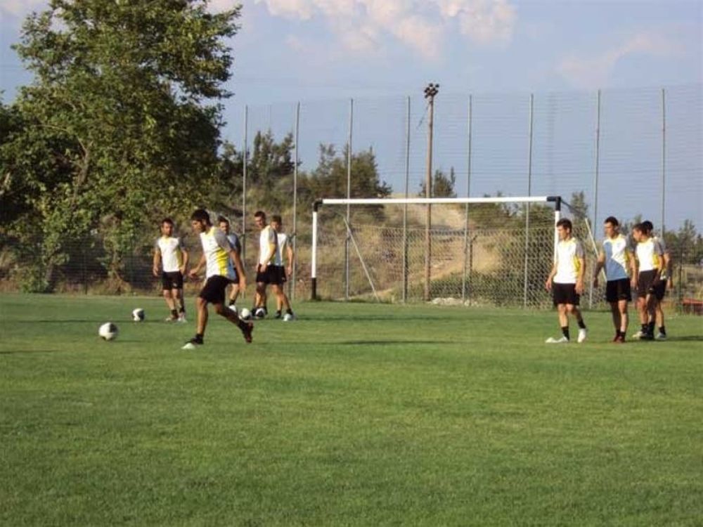 ΑΕ Ποντίων τεσσάρων… αστέρων!