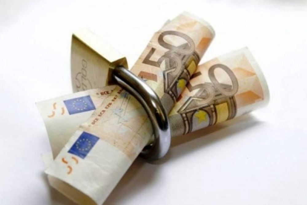 Στο στόχαστρο τώρα τα επιδόματα του δημοσίου!