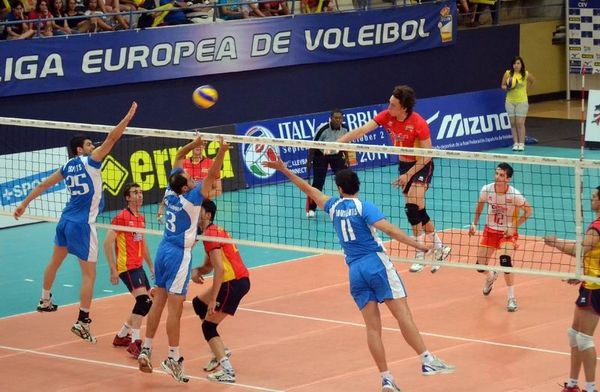  Τα φιλικά της «γαλανόλευκης»