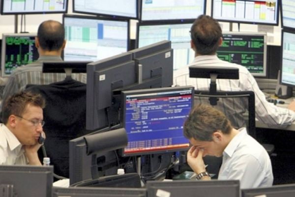 Bυθίστηκαν οι ευρωπαϊκές χρηματαγορές