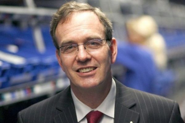 Ο. Μπλουμ: «Να υποθηκευθεί η περιουσία των Ελλήνων»