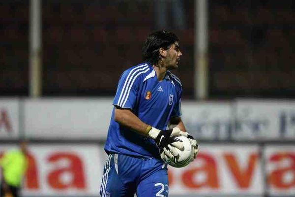 Επαγγελματίας ο Μπορνέσκου