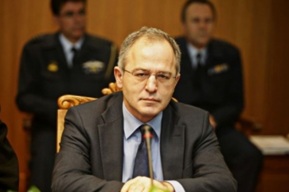 «Όχι» σε νέες περικοπές λέει ο Μπεγλίτης