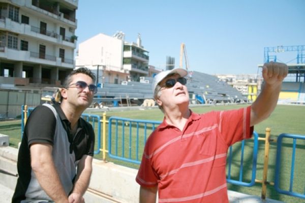 Αυτοψία Κωστούλα στο γήπεδο (photos)