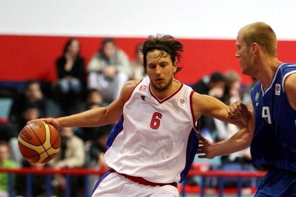 Εξετάζεται και υπογράφει ο Αλεξιτς