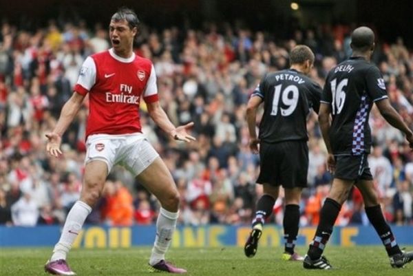 «Φεύγουν Φάμπρεγκας-Νασρί»