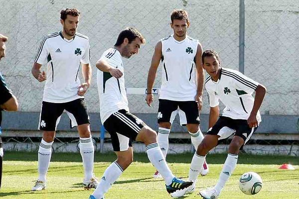 Προπόνηση πριν από το φιλικό