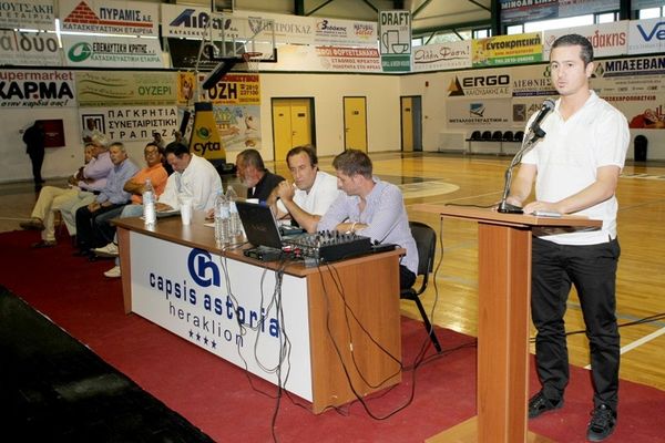 Συνεχίζει στην προεδρία του ΟΦΗ ο Μαχλάς!