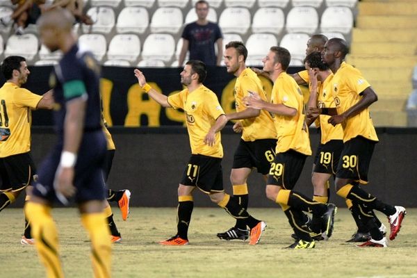 Διπρόσωπη η ΑΕΚ (video)