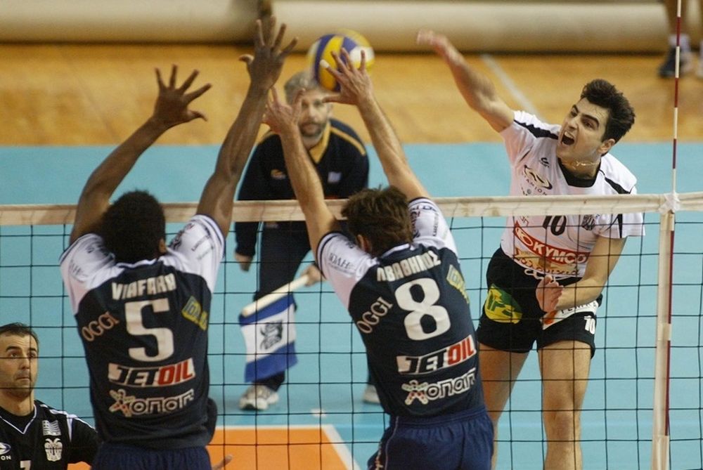 Μένει στον ΠΑΟΚ ο Ωρολογάς 