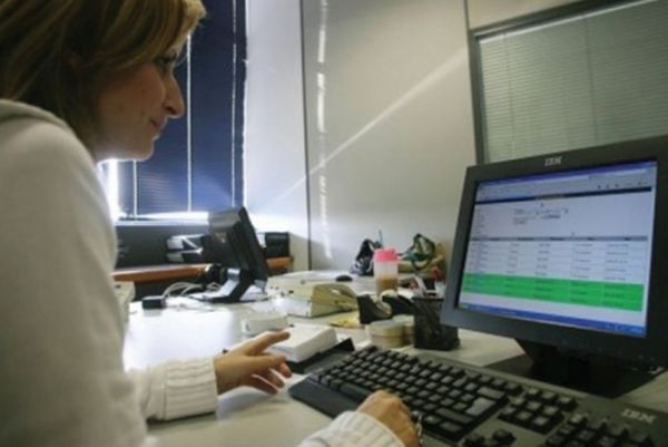 Φοροδιαφεύγεις; Σου αφαιρούν το ΑΦΜ σου!