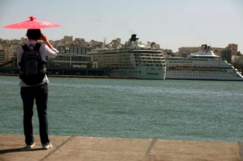 Φεύγουν και οι τελευταίοι 