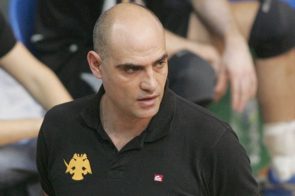 Ξανά στην Κηφισιά ο Αρσενιάδης