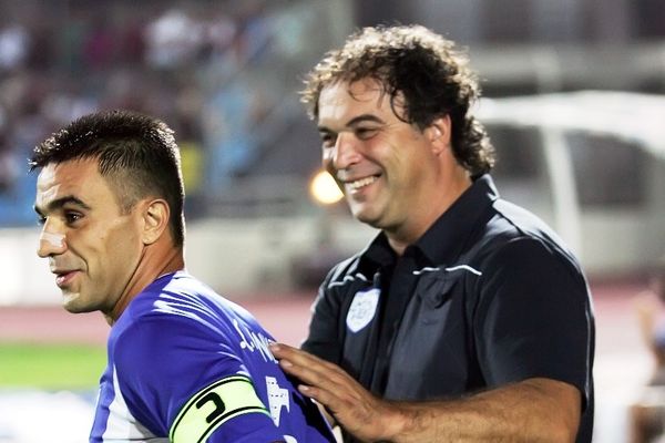 Πάντος: «Στόχος η παραμονή»