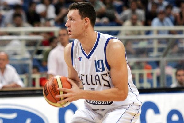 Μαυροκεφαλίδης: «Τέλος η Εθνική»!