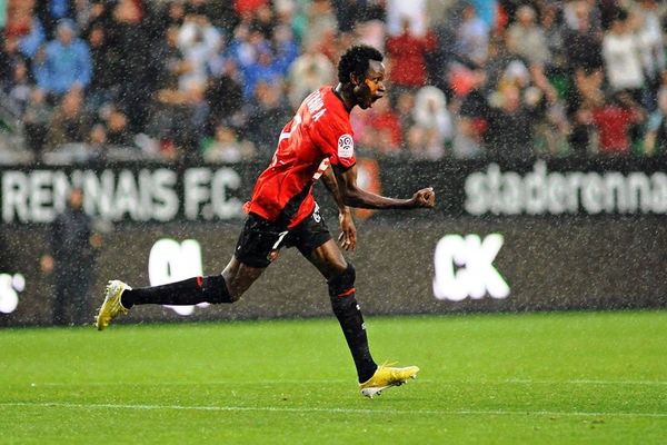 Απώλειες για τα φαβορί