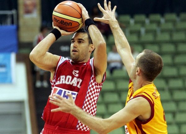 Κάτοικος Κάουνας ο Πόποβιτς