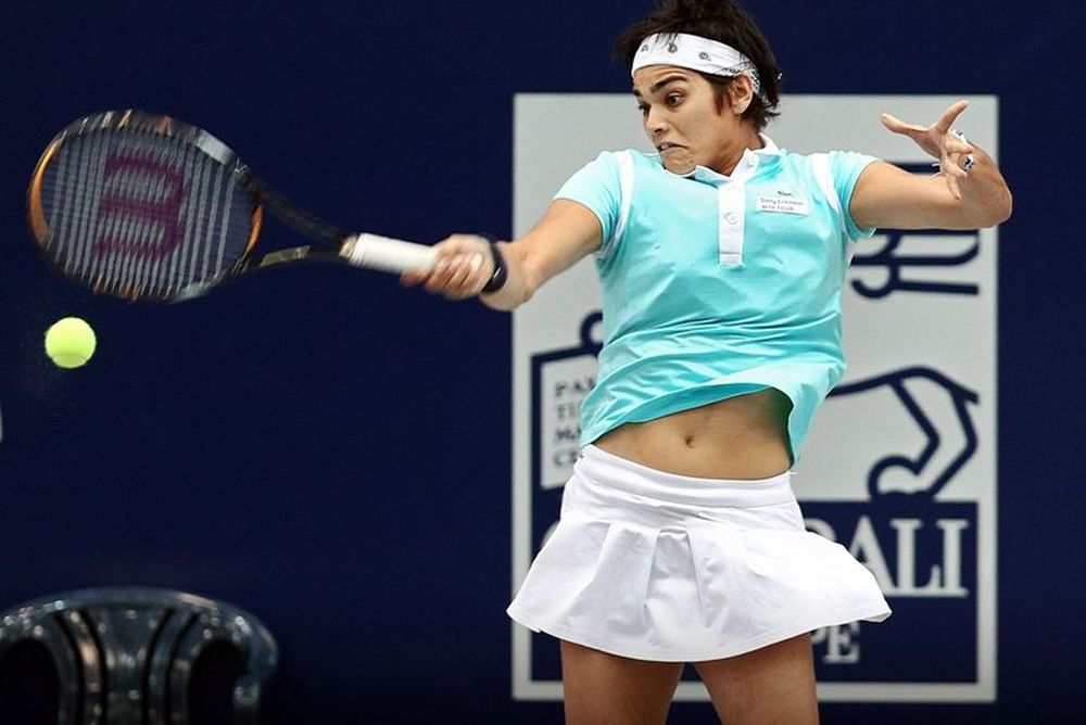 Στο Νο 93 η Δανιηλίδου 