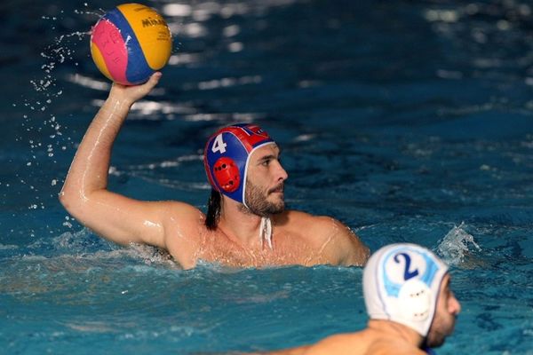 «Πράσινος» και ο Κοκκινάκης