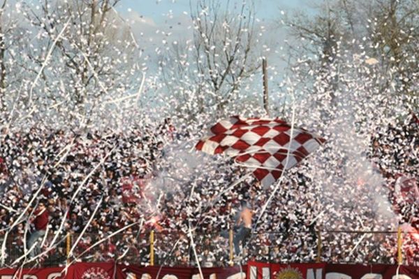 Στην αντεπίθεση η ΑΕΛ!