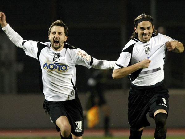 Ντεμπούτο για Γελαδάρη, Τάντιτς