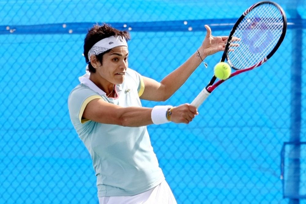 Αποκλεισμός για Λένα