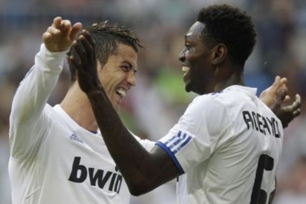 «Φουλάρει» για τον Αντεμπαγιόρ!