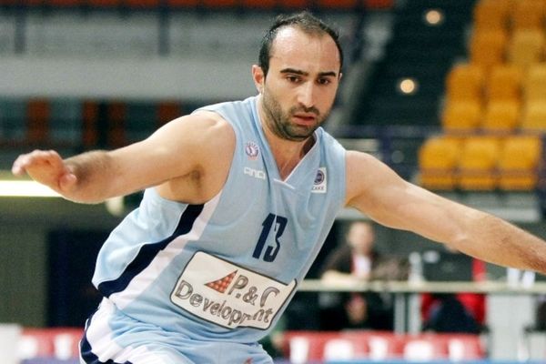 Έμεινε «σπίτι του» ο Τσάμης