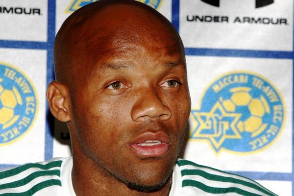 Ξανά η Βόλφσμπουργκ για Μπουμσόνγκ