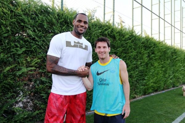 Ο Λεμπρόν και ο Μέσι! (pics+vids)