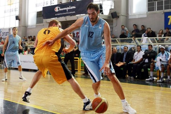 Ανανέωσε ο Χαρίσης