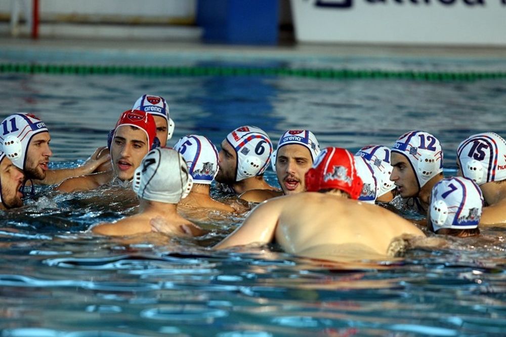 Εξαρτάται από τους Κύπριους