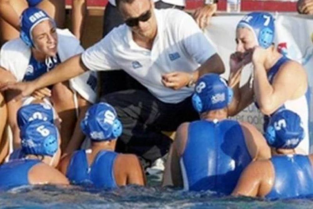 Δεύτερα τα κορίτσια