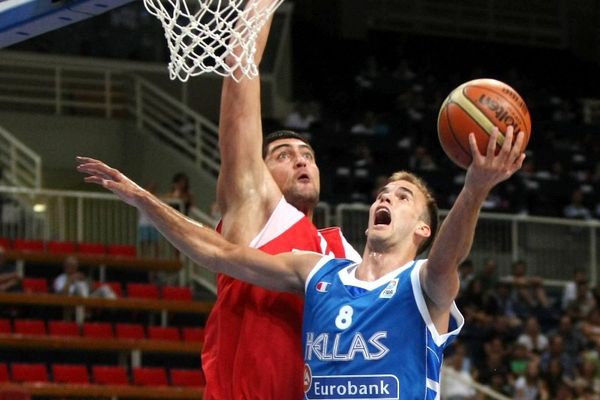 Το «Ακρόπολις» μέσα από εικόνες