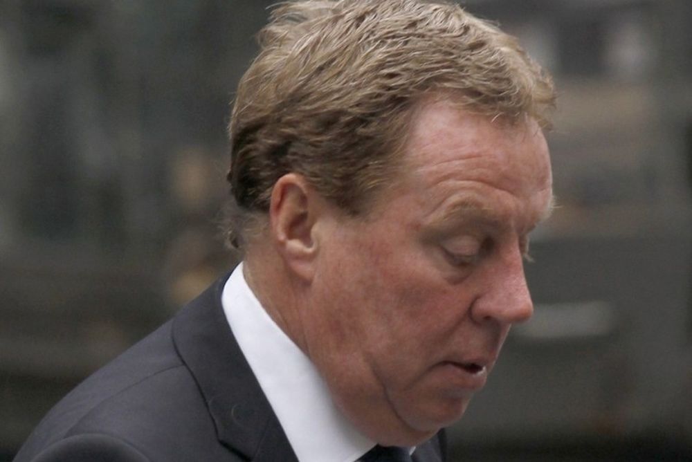 Ρέντναπ: «Πρέπει να τον καταλάβουν»