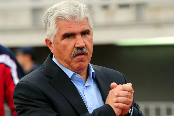 Φέρνει Παράσχο ο Κομπότης