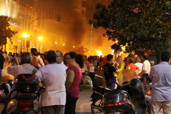 Εννιά συλληφθέντες στο αυτόφωρο!