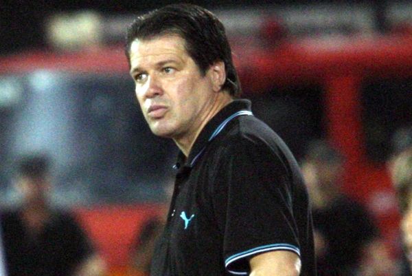 Παπαδόπουλος: «Μας πειράζει»