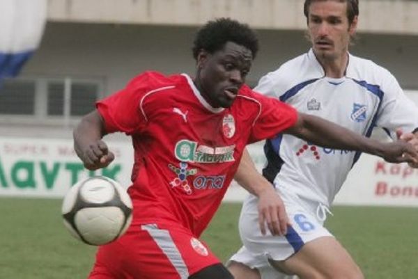 Παίρνει Γκουεΐ ο Πανσερραϊκός